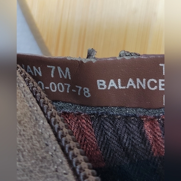 Bare Traps Womens DRENNAN Closed Toe Ankle Chelsea Boots Size 7M - Picture 8 of 14